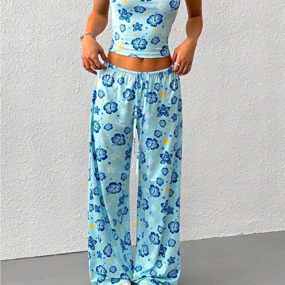 Pants - Floral Blue and White Two-Piece Set